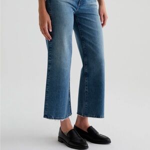 AG jeans wide leg crop size 33.